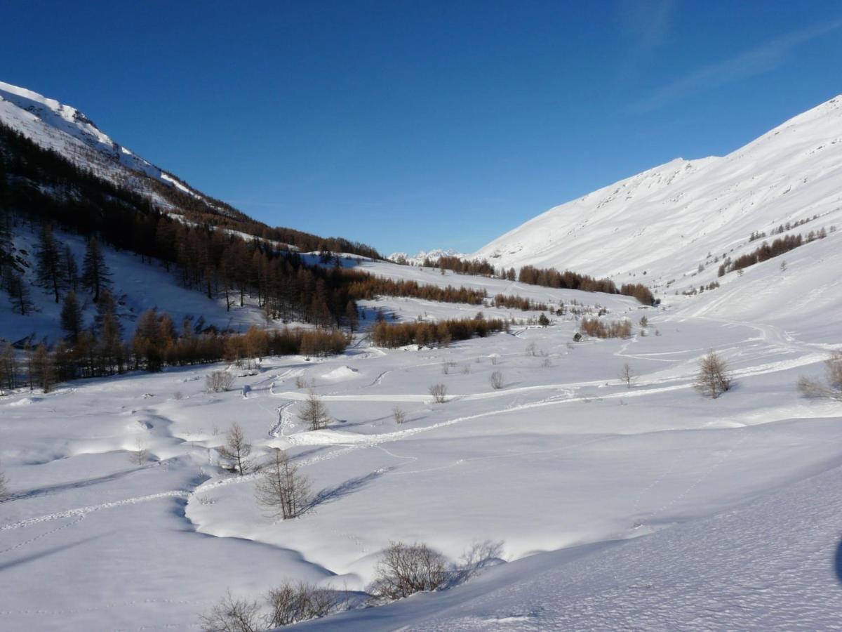 Hotel Le Chamois Logis โมลีนส์-ออง-กีราส ภายนอก รูปภาพ