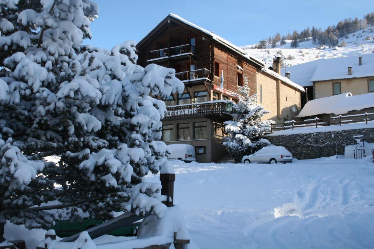Hotel Le Chamois Logis โมลีนส์-ออง-กีราส ภายนอก รูปภาพ