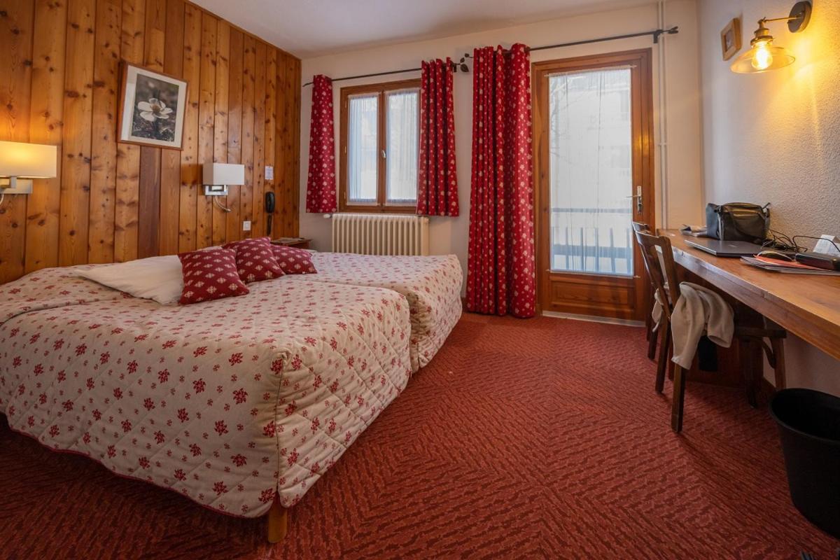 Hotel Le Chamois Logis โมลีนส์-ออง-กีราส ภายนอก รูปภาพ