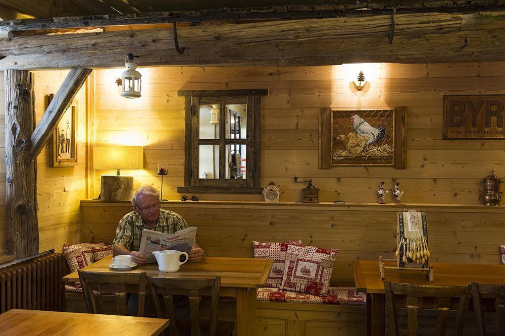 Hotel Le Chamois Logis โมลีนส์-ออง-กีราส ภายนอก รูปภาพ
